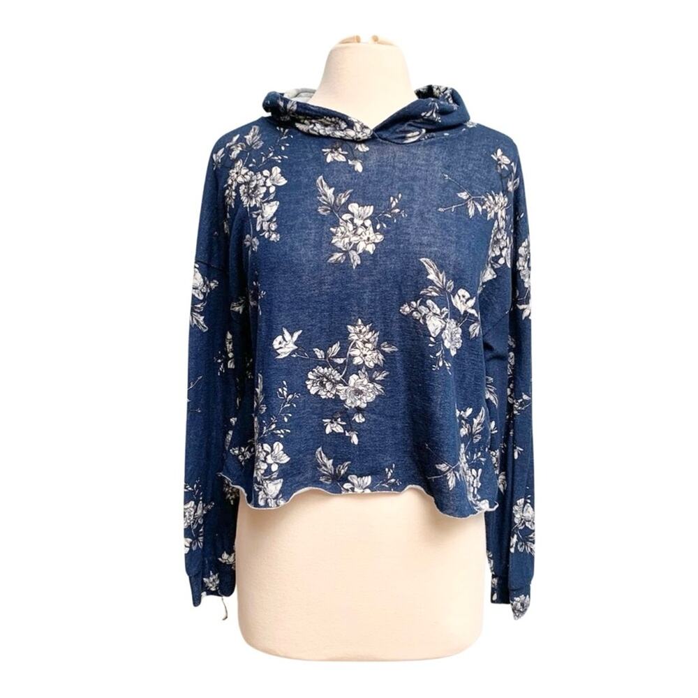 Floral Cropped Hooded Knit Top